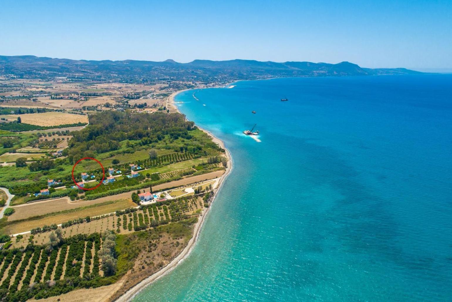 Sun Beach Villa Thio Полис Экстерьер фото