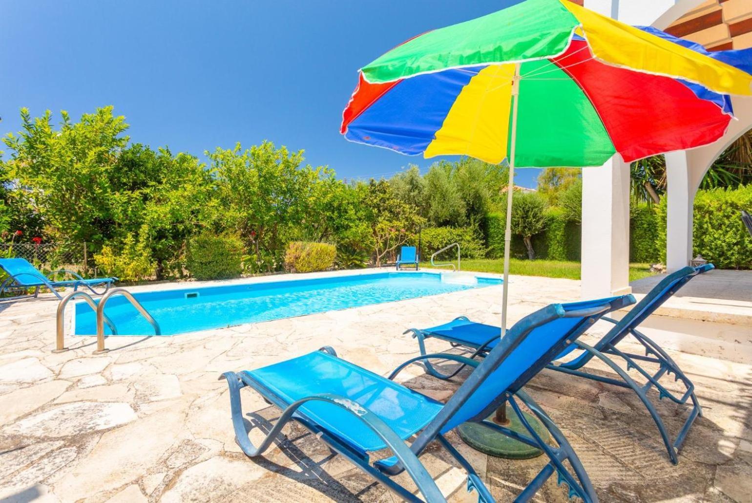 Sun Beach Villa Thio Полис Экстерьер фото